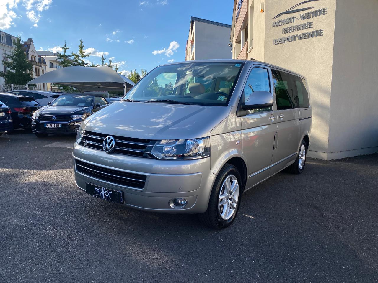 VOLKSWAGEN-MULTIVAN-MULTIVAN T5 DIESEL 517 2.0CR TDI HIGHLINE DSG